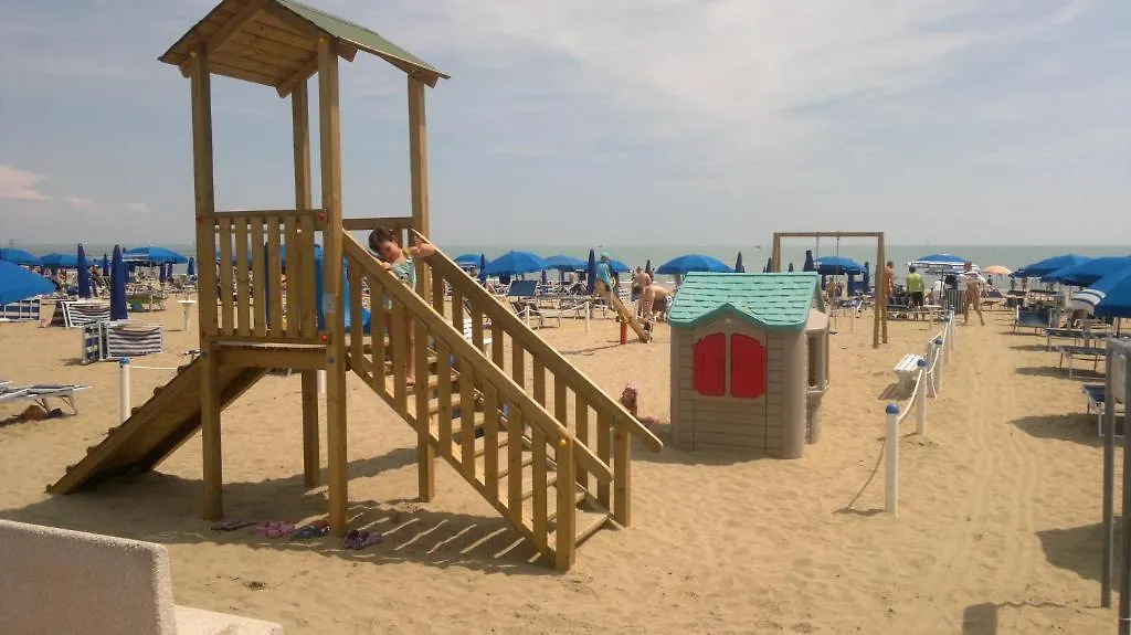 ***  Hotel Beach2 Lido di Jesolo Włochy